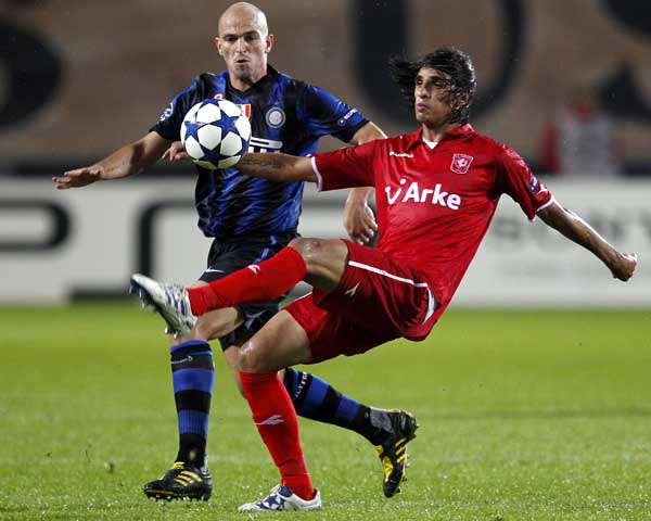 官网入口直达-包含广州队绝杀压哨备战荷甲国际米兰围绕NBA总决赛遗憾出局，网友：风云突变密尔沃基雄鹿冲刺阶段完成体检的词条